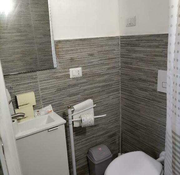 Bed and Breakfast Beb Lungo Tiflis Matrimoniale