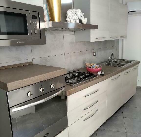 Bed and Breakfast Beb Lungo Tiflis Matrimoniale