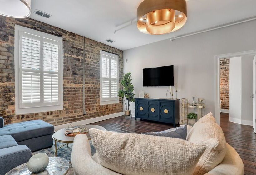 Broughton Street Bungalow   Steps To Everything