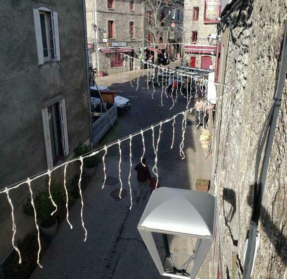 Cocoon 2 Plein Centre De Besse Wifi Tv Tout Confort Edf Inclus