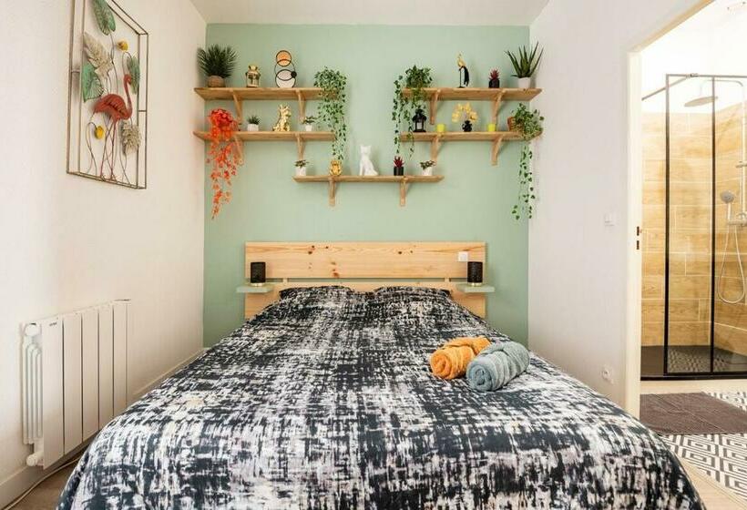 De Ville Bordeaux Grand T2 Standing