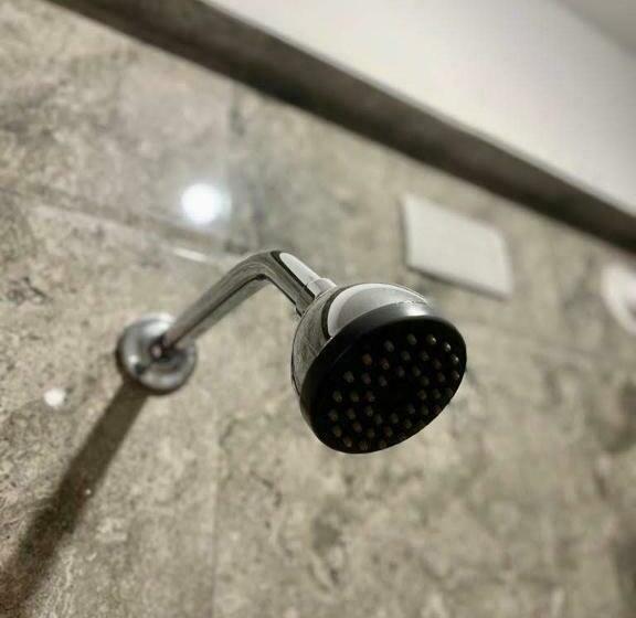 ホテル Prakash Holiday Inn