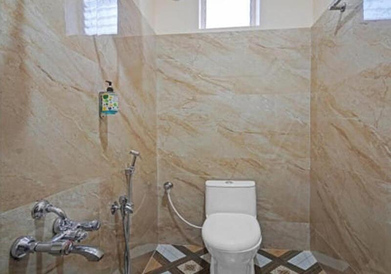 בית מלון כפרי Sri Saveraa Residency