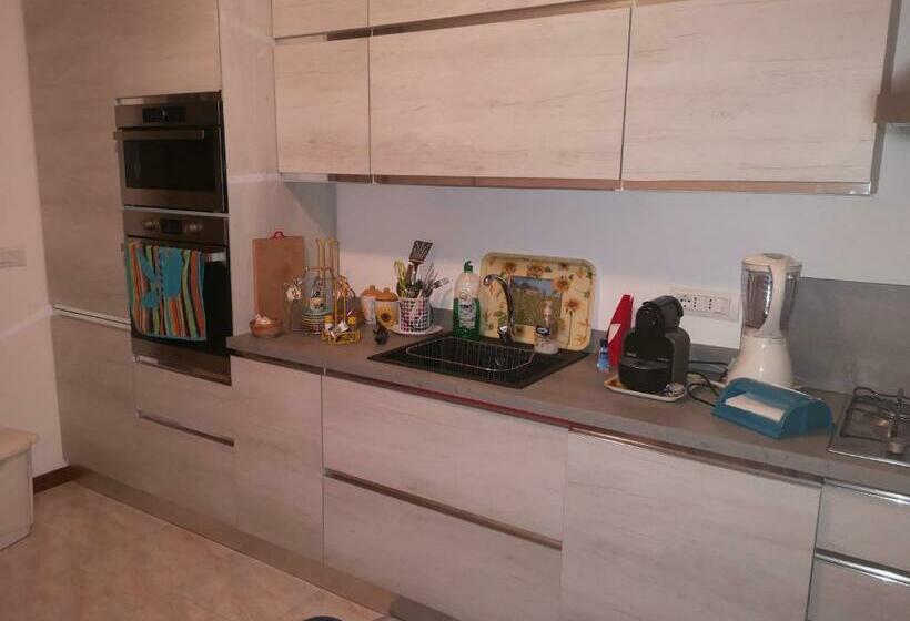 Il Castello Di Aci 2