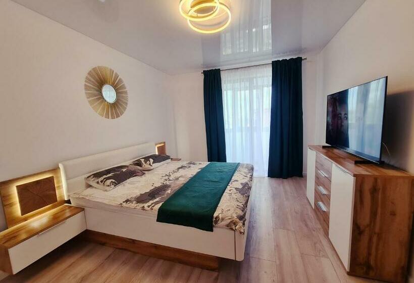 Luxury Class Central Park