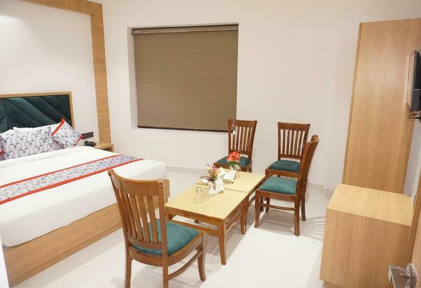 Отель Mayra Grand By Mayra Group Of S