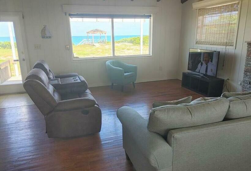 Melbourne Beach Ocean Front House On 1.2 Acres