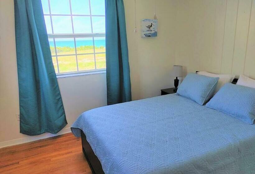 Melbourne Beach Ocean Front House On 1.2 Acres