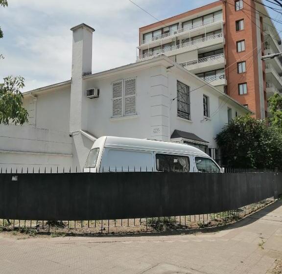 פנסיון Hostal Suzi