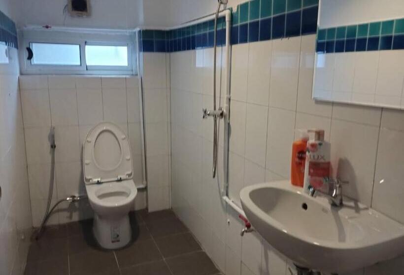 פנסיון Italay Guesthouse