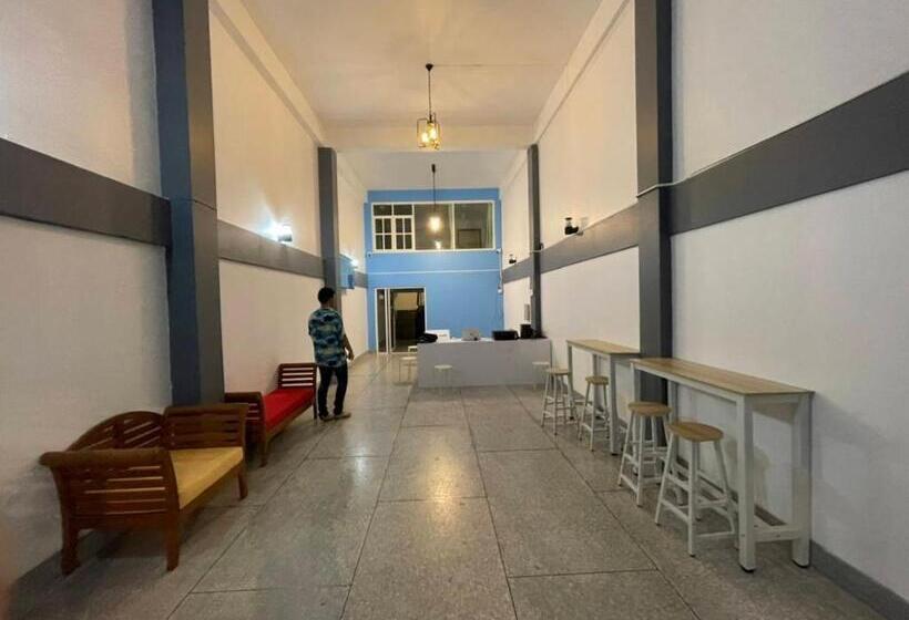 פנסיון Italay Guesthouse