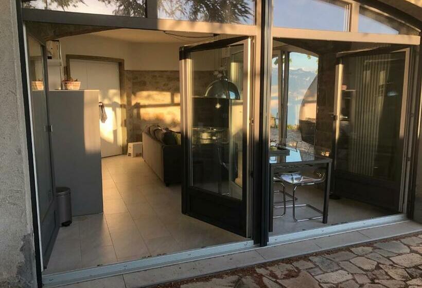 פנסיון Panoramic Room In The Vineyard,stunning Views Of Lake And Alps