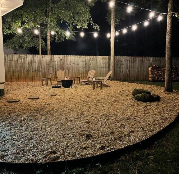 R Dawg House Walking Distance To Everything Athens