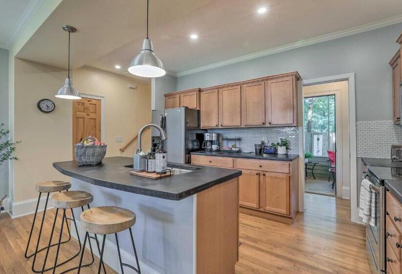 R Dawg House Walking Distance To Everything Athens