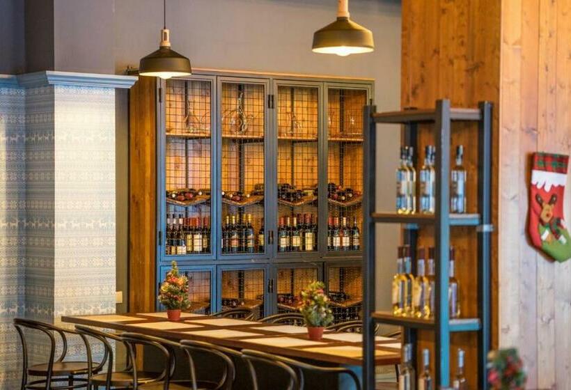 Redcothe Valley Residence & Spa Bakuriani