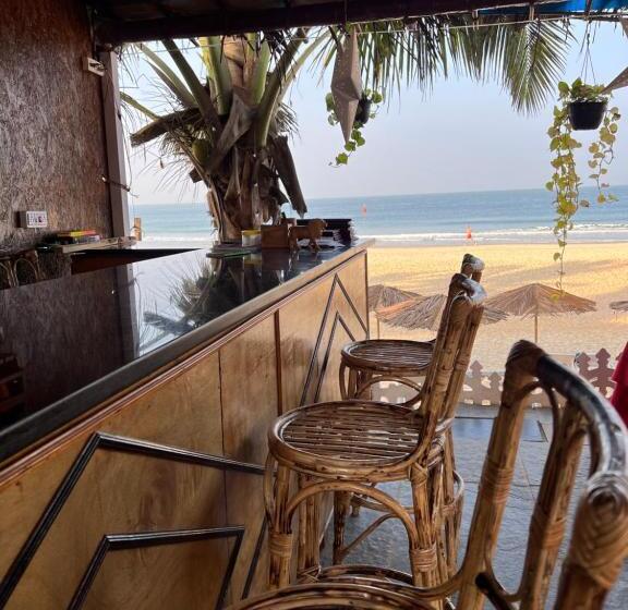 渡假胜地  Happy Shack Beach And Wooden Huts