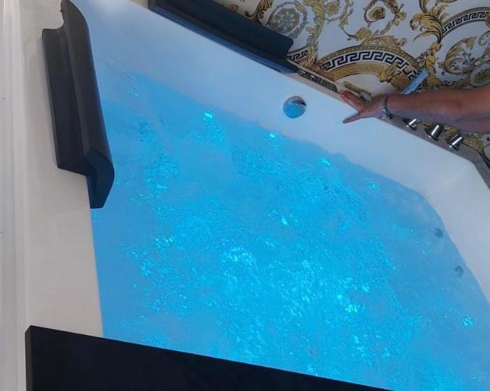 אתר נופש Versace Luxury Room