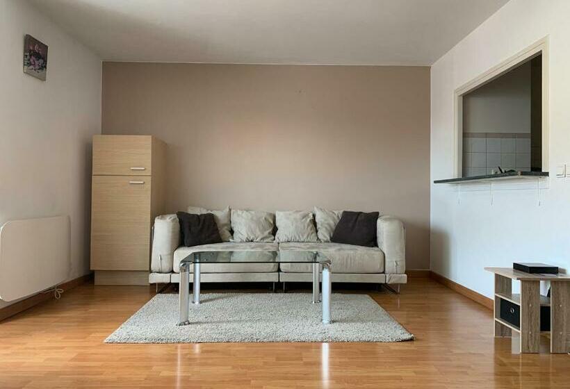 Superbe T2 Avec Place De Parking