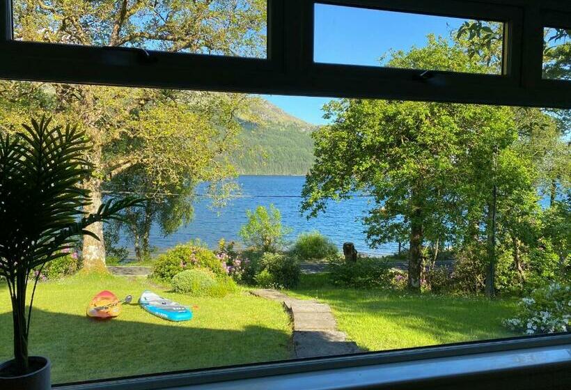 The Waterside   Carrick Castle   Loch Goil