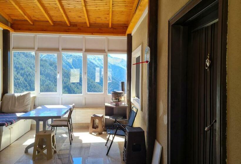 Yaylalife 3 Katlı Kır Evi