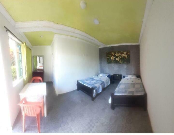 Bed and Breakfast Posada Miss Nailita