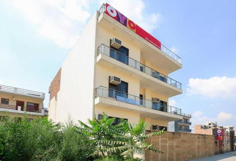 فندق Collection O The Orchid  Near Omaxe Celebration Mall