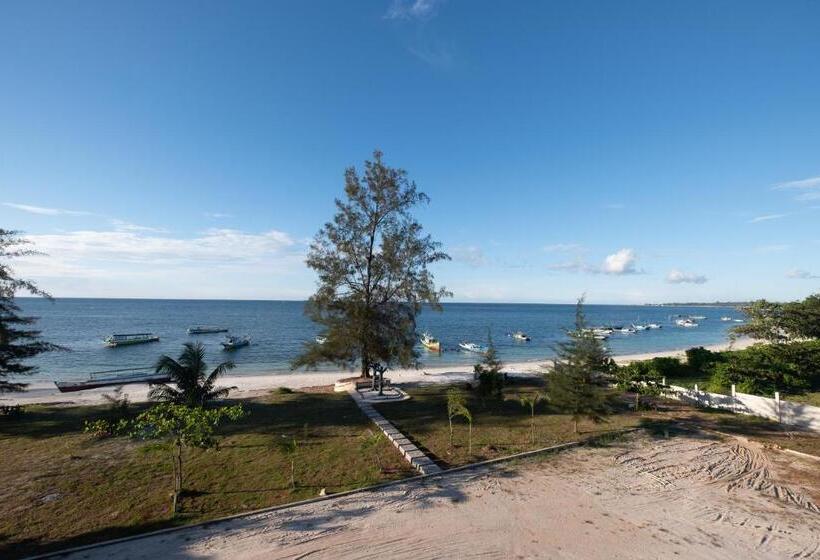 فندق Kelayang Beach