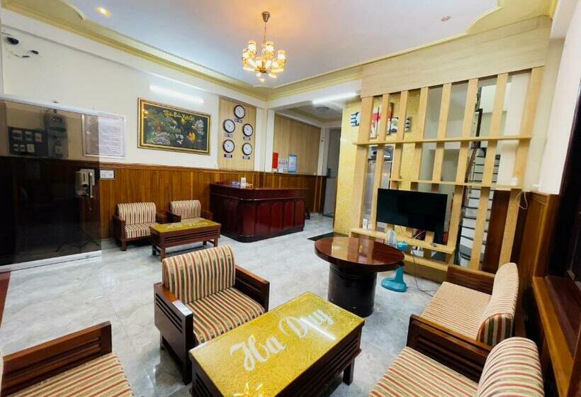 هتل Khách Sạn Mekong Star