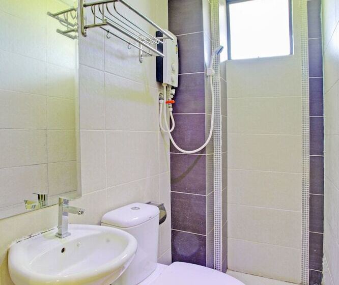 בית מלון כפרי Oyo 90597 Delightful Holiday Inn