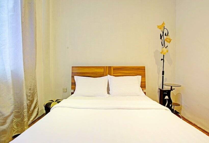 בית מלון כפרי Oyo 90597 Delightful Holiday Inn