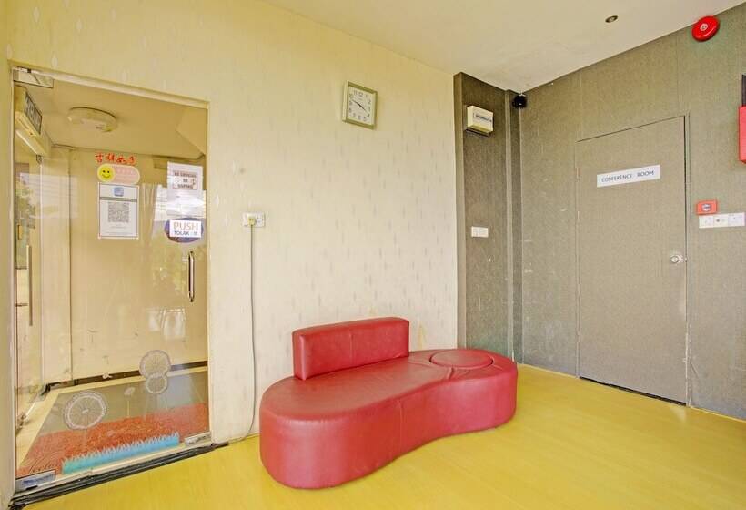 בית מלון כפרי Oyo 90597 Delightful Holiday Inn