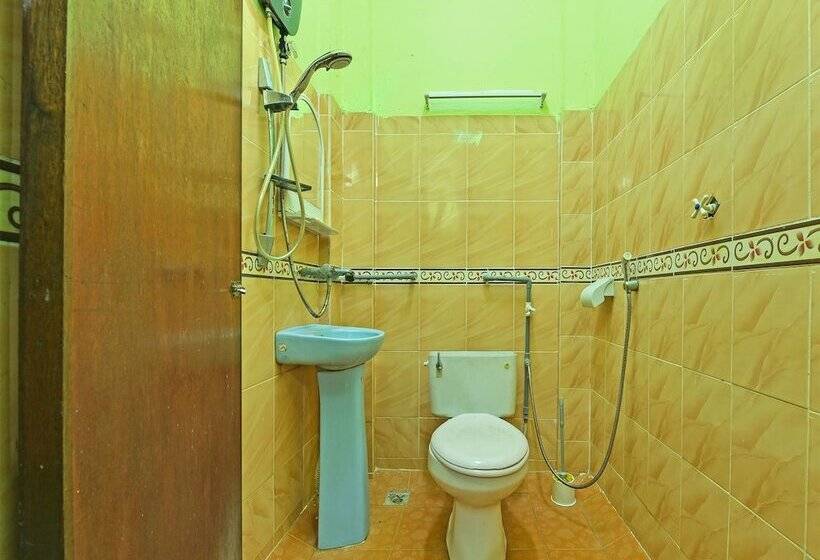 فندق Oyo 90601 Sabacraft & Lodge