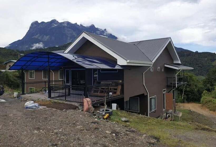 בית מלון כפרי Oyo 90616 George Adventure Base