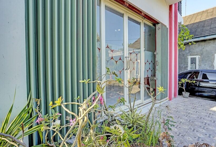 فندق Oyo 91594 Bungah Residence Syariah