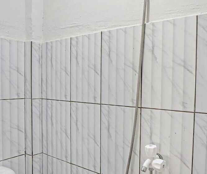 فندق Oyo 91594 Bungah Residence Syariah