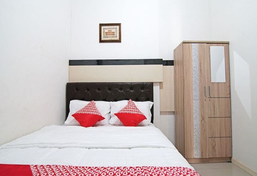 호텔 Oyo 91642 Fhazel Residence Syariah