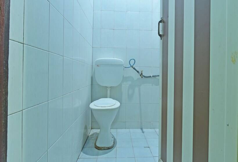 בית מלון כפרי Spot On 90619 Mahseer Hostel