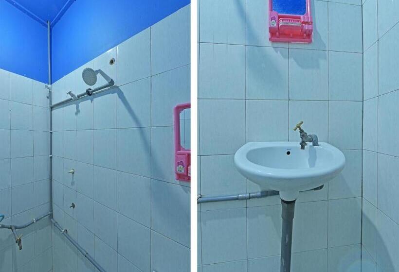 בית מלון כפרי Spot On 90619 Mahseer Hostel