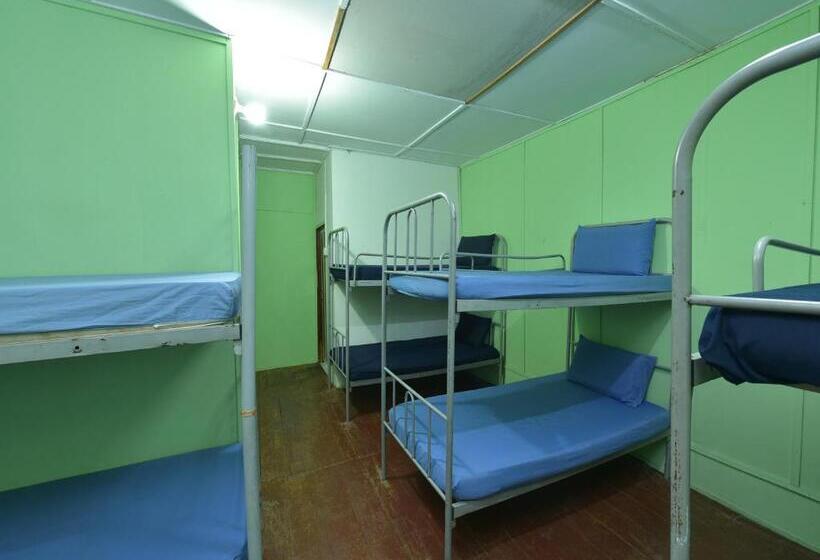 בית מלון כפרי Spot On 90619 Mahseer Hostel