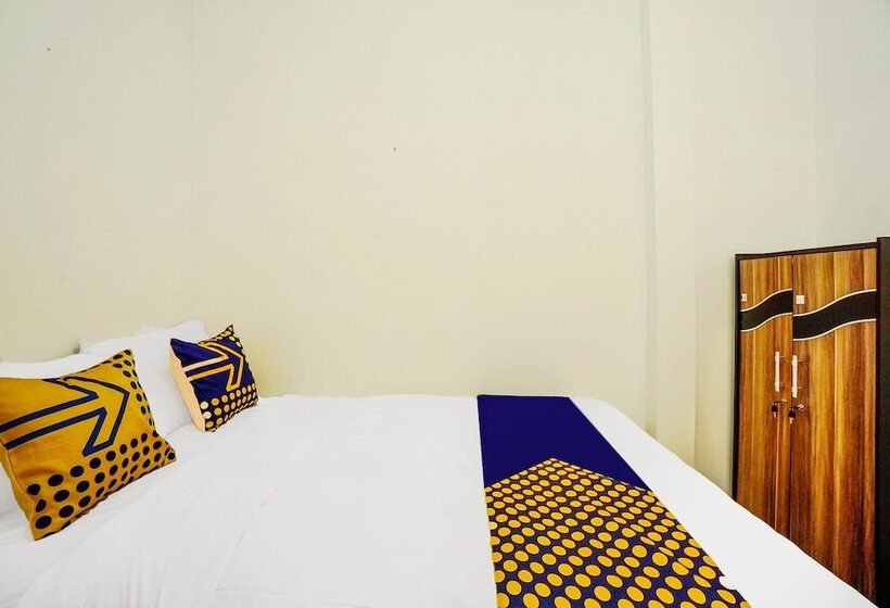 בית מלון כפרי Spot On 91615 Arumba Guest House Syariah