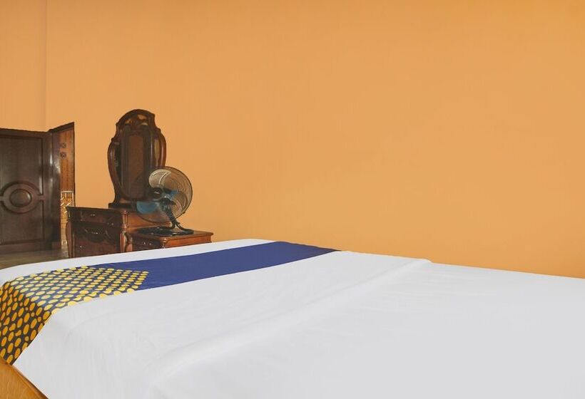 Отель Spot On 91620 Skypiea Guest House