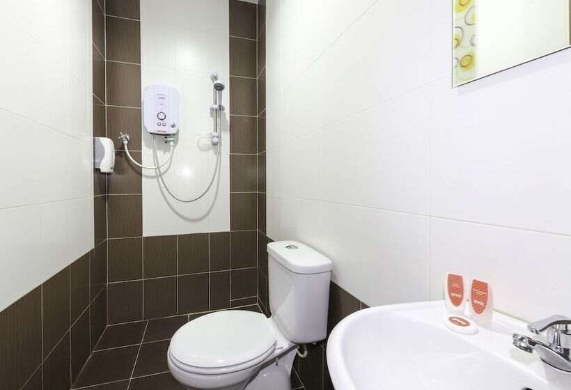 Capital O 812 Hotel Smc Seksyen 13