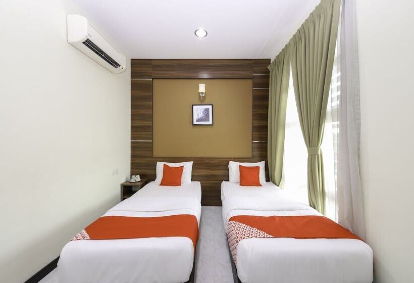 Capital O 812 Hotel Smc Seksyen 13