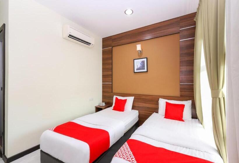 Capital O 812 Hotel Smc Seksyen 13