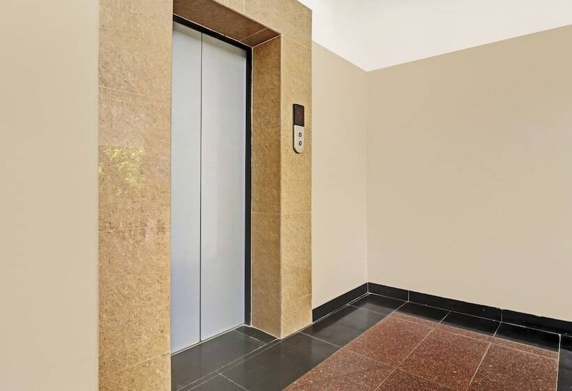 호텔 Treebo Trend Green Palm Resorts