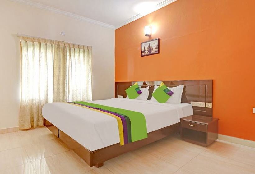 호텔 Treebo Trend Green Palm Resorts