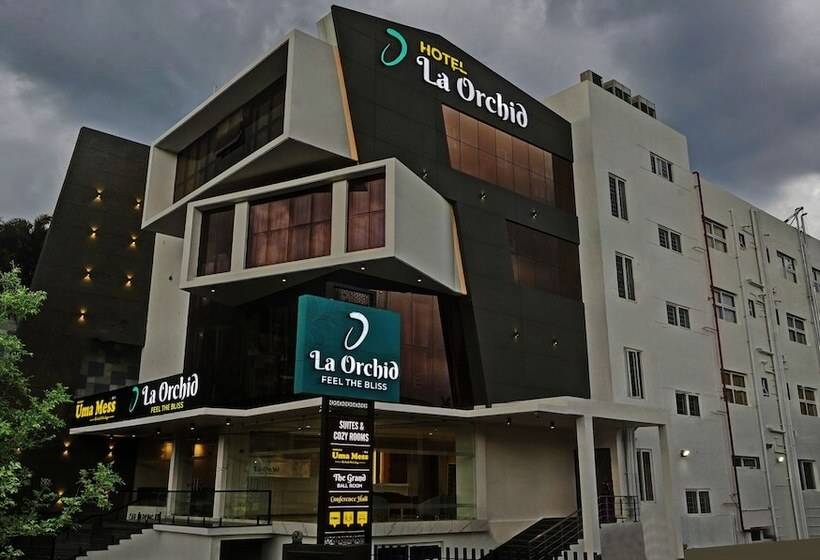 Отель Treebo Premium La Orchid