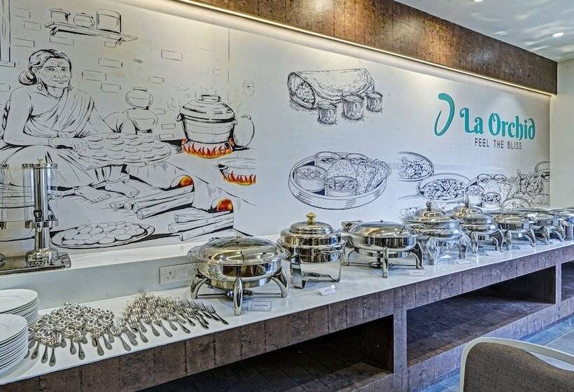 Отель Treebo Premium La Orchid