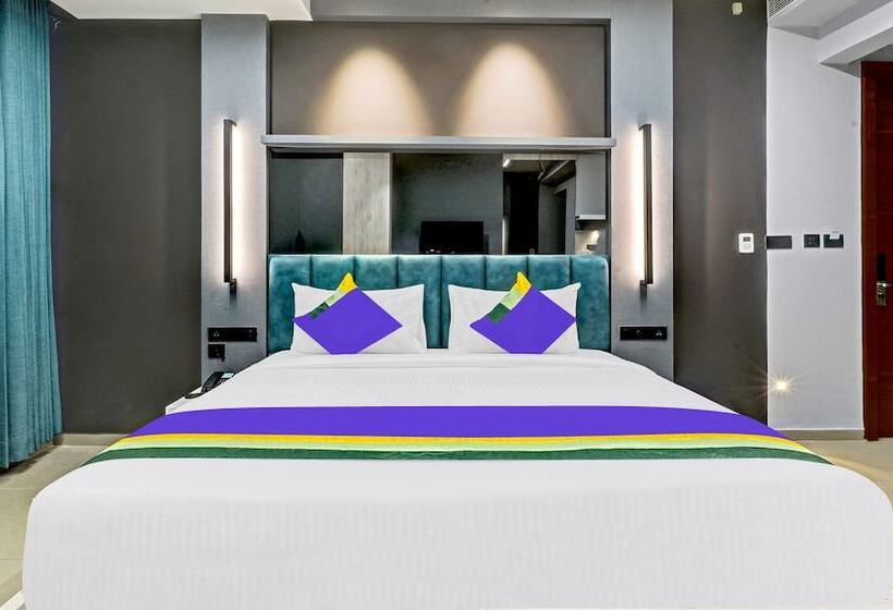 Отель Treebo Premium La Orchid