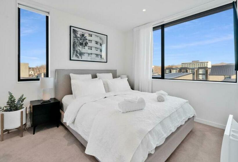 Top Floor Luxury City Central W Sunny Balcony